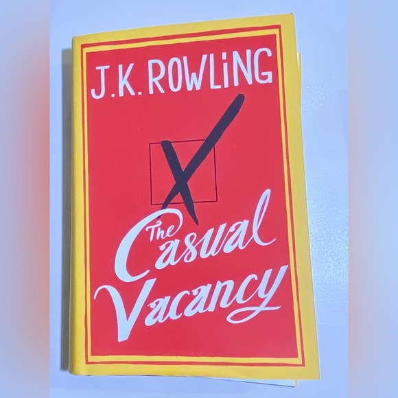 Harry Potter Gryffindor sleep-jersey XXL & 2 JK Rowling books - Picture 4 of 14